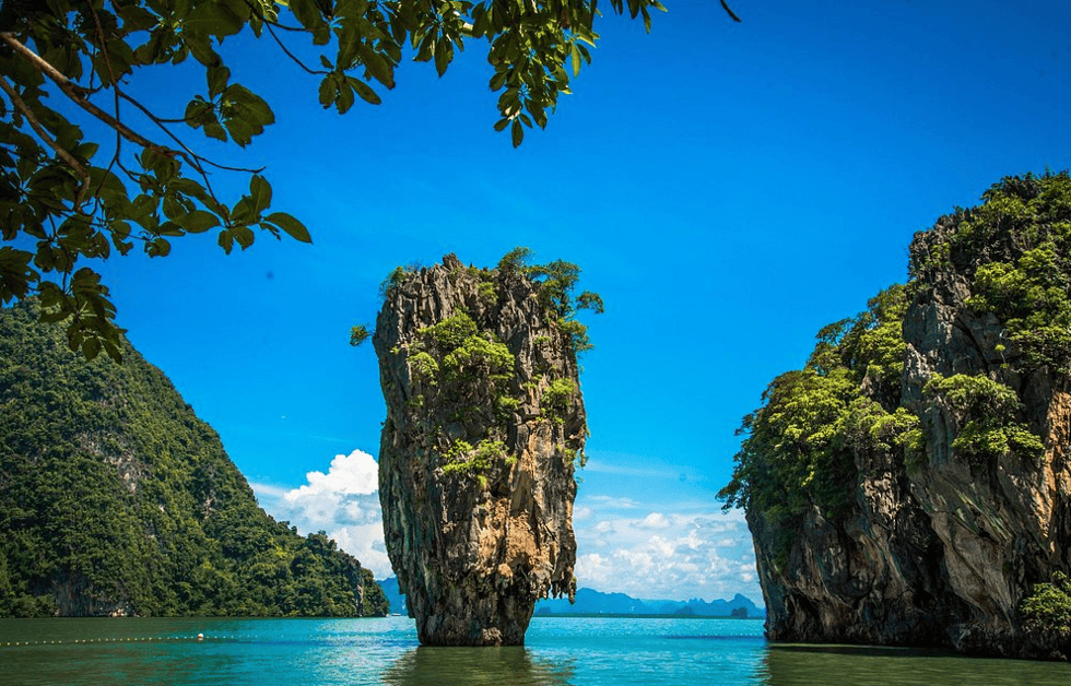 Read more about the article جزيرة جيمس بوند تايلاند : سحر الطبيعة الخلابة